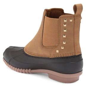 Brand New In Box Steve Madden Newlin Duck Boots